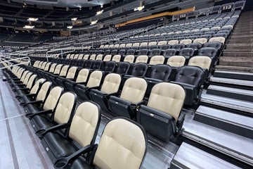 Club Seats_360x240.jpg